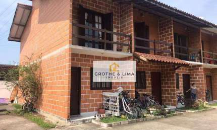 Sobrado com 2 dormitórios à venda, 76 m² por R$ 307.400,00 - Pontal de Santa Marina - Caraguatatuba/SP