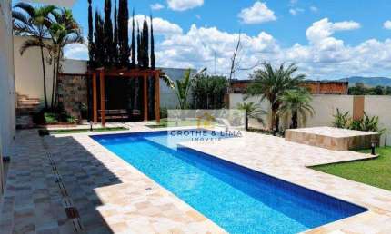 Casa com 4 dormitórios à venda, 500 m² por R$ 2.200.000,00 - Residencial Santa Helena - Caçapava/SP