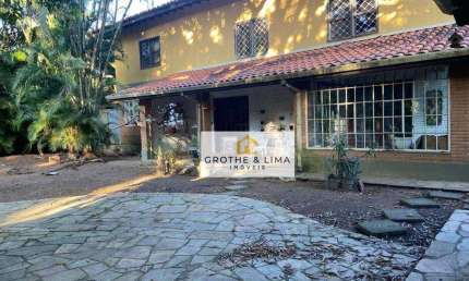 Chácara com 4 dormitórios à venda, 2500 m² por R$ 2.000.000,00 - Chácaras São José - São José dos Campos/SP