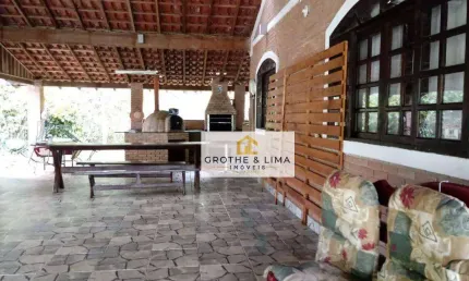 Sítio com 3 dormitórios à venda por R$ 1.900.000,00 - Área Rural Da Zona Norte - São José dos Campos/SP