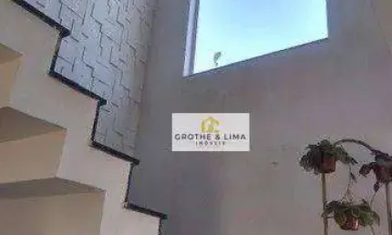 Sobrado à venda de 4 dormitórios, suíte e piscina - Chácara Flórida - Taubaté