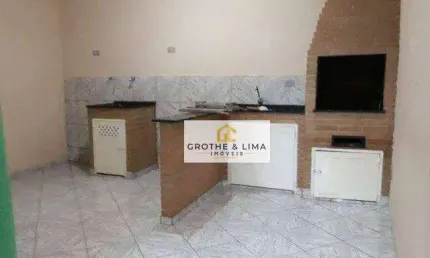 Sobrado com 3 dormitórios à venda, 183 m² - Parque Santo Antônio - Jacareí/SP