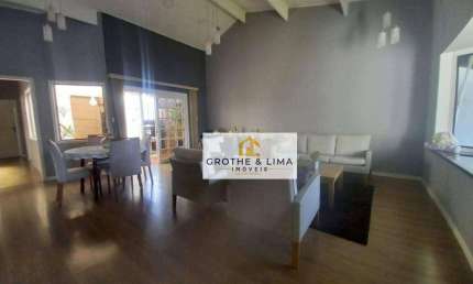 Oportunidade! Linda casa em bairro nobre de Caçapava à venda, analisa permuta por apartamento em SJC