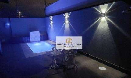 Sobrado com 2 dormitórios à venda, 192 m² por R$ 750.000,00 - Piracangaguá - Taubaté/SP