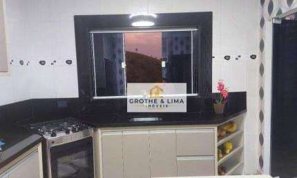 Sobrado com 2 dormitórios à venda, 130 m² por R$ 700.000,00 - Parque Cambuci - Santa Branca/SP