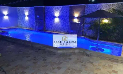 Casa com 3 dormitórios à venda, 220 m² por R$  - Parque São Cristóvão - Taubaté/SP