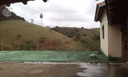 Casa com 3 dormitórios à venda, 200 m² por R$ 530.000,00 - Buquirinha - São José dos Campos/SP