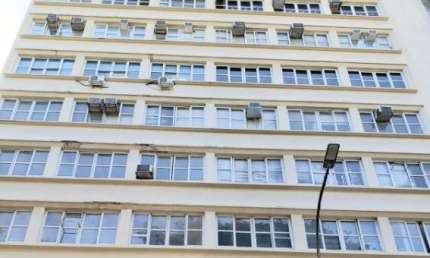 Ponto comercial para alugar na Praça da República, 386, República, São Paulo