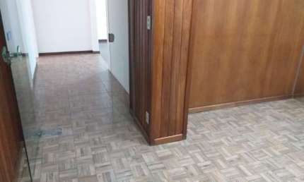 Ponto comercial para alugar na Praça da Sé, 399, Sé, São Paulo