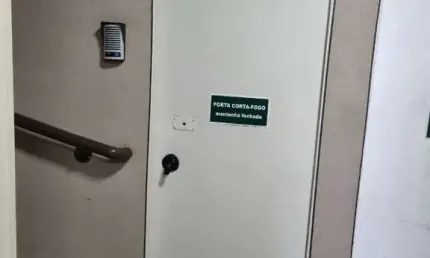 Ponto comercial à venda na Avenida Ipiranga, 877, República, São Paulo