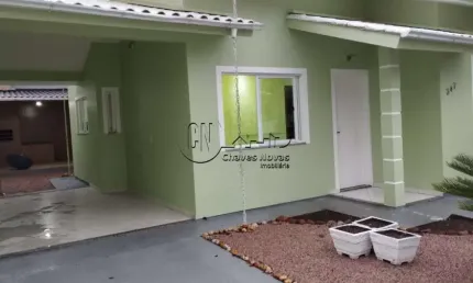 Casa com 3 quartos à venda no Madri, Palhoça  por R$ 585.000
