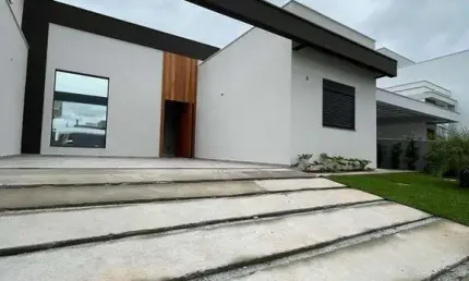 Casa com 3 quartos à venda na Bela Vista, Palhoça  por R$ 700.000
