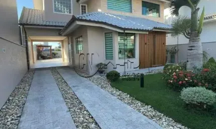 Casa com 4 quartos à venda em Pedra Branca, Palhoça  por R$ 1.990.000