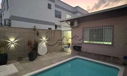 Casa com 2 quartos à venda em Vila Nova, Palhoça  por R$ 585.000