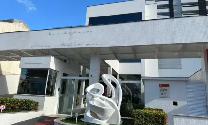 Apartamento com 3 quartos à venda no Canto, Florianópolis  por R$ 1.250.000