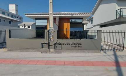 Casa com 3 quartos à venda em Nova Palhoça, Palhoça  por R$ 475.000