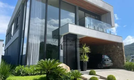 Casa com 4 quartos à venda em pedra branca, palhoça  por r$ 4.290.000