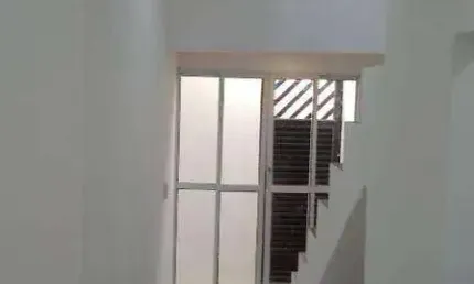 Casa à venda por R$ 270.000,00 - Parque Bitaru - São Vicente/SP