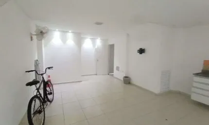 Sobrado com 2 dormitórios à venda, 75 m² por R$ 570.000,00 - Marapé - Santos/SP