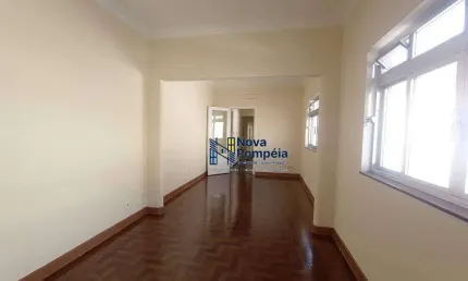 Casa com 4 dormitórios para alugar, 260 m² por R$ 5.900/mês - Embaré - Santos/SP
