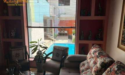 Sobrado com 3 dormitórios à venda, 178 m² por R$ 1.800.000,00 - Pompéia - Santos/SP