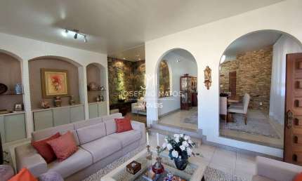 Casa à venda 4 quartos -310m² -Belvedere-BH- valor: 2.479.000,00