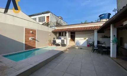 Casa com 2 dormitórios à venda, 109 m² por R$ 645.000,00 - Pechincha - Rio de Janeiro/RJ