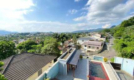 Casa Espetacular de 740m² no Condomínio Bosque doa Esquilos