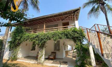 Casa com 4 dormitórios à venda, 318 m² por R$ 1.170.000,00 - Curicica - Rio de Janeiro/RJ