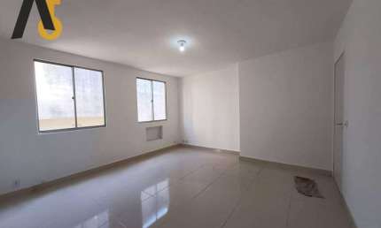 Apartamento com 2 dormitórios à venda, 63 m² por R$ 165.000,00 - Pechincha - Rio de Janeiro/RJ