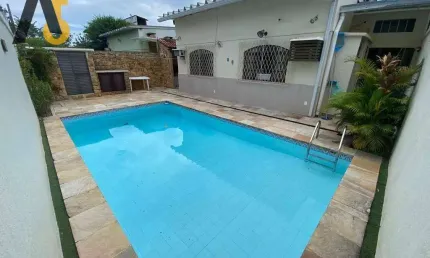 Casa com 3 dormitórios à venda, 295 m² por R$ 920.000,00 - Freguesia de Jacarepaguá - Rio de Janeiro/RJ