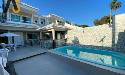 Casa com 3 suites  à venda, 176 m² por R$ 1.480.000 - Freguesia de Jacarepaguá - Rio de Janeiro/RJ