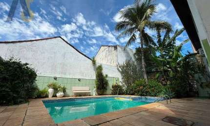 Casa com 4 dormitórios à venda, 351 m² por R$ 1.200.000,00 - Freguesia de Jacarepaguá - Rio de Janeiro/RJ
