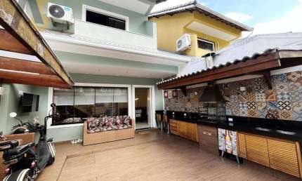 Casa com 3 dormitórios à venda, 114 m² por R$ 750.000,00 - Freguesia de Jacarepaguá - Rio de Janeiro/RJ