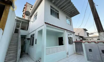 Casa com 4 dormitórios à venda, 129 m² por R$ 650.000,00 - Pechincha - Rio de Janeiro/RJ