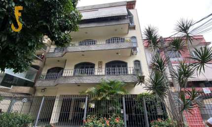 Apartamento com 4 dormitórios à venda, 158 m² por R$ 550.000,00 - Vila Valqueire - Rio de Janeiro/RJ
