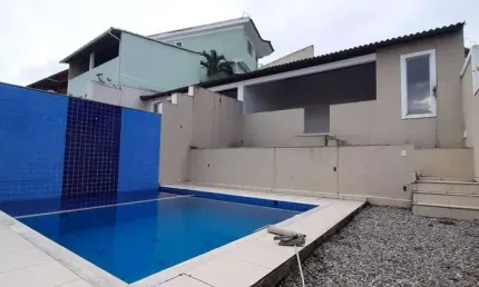 Casa com 4 dormitórios à venda, 316 m² por R$ 1.245.000,00 - Freguesia de Jacarepaguá - Rio de Janeiro/RJ