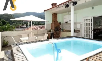 Casa com 3 dormitórios à venda, 167 m² por R$ 1.115.000 - Freguesia de Jacarepaguá - Rio de Janeiro/RJ
