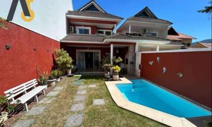 Casa com 6 dormitórios à venda, 203 m² por R$ 1.250.000,00 - Freguesia de Jacarepaguá - Rio de Janeiro/RJ