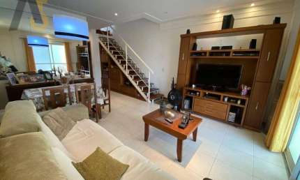 Casa duplex 3 quartos, 3 suítes. Condominio com Infraestrutura.