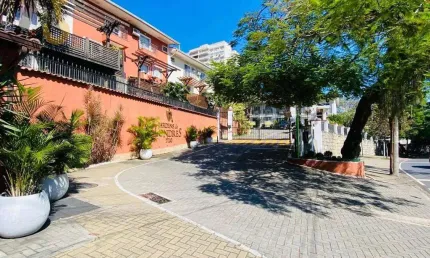 Casa com 3 dormitórios à venda, 145 m² por R$ 800.000,00 - Freguesia de Jacarepaguá - Rio de Janeiro/RJ