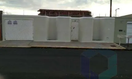 Casa com 3 quartos à venda no Parque Residencial Cândido Portinari, Ribeirão Preto 