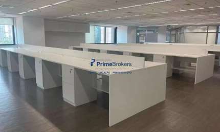 Sala comercial com 2 salas para alugar na Avenida Eusébio Matoso, Butantã, São Paulo por R$ 58.000