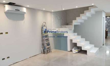 Casa com 4 quartos à venda na Rua Itaiara, Cidade Vargas, São Paulo por R$ 1.550.000