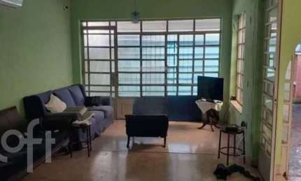 Casa com 3 quartos à venda na Rua Baturité, Liberdade, São Paulo por R$ 2.000.000