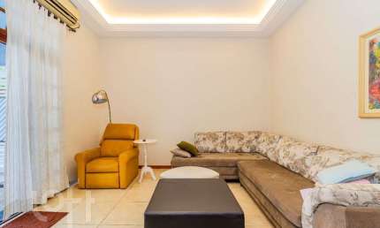 Casa em condomínio fechado com 4 quartos à venda na Avenida Miruna, Saúde, São Paulo por R$ 1.100.000