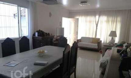 Casa em condomínio fechado com 4 quartos à venda na Rua Acarapé, Saúde, São Paulo por R$ 1.500.000