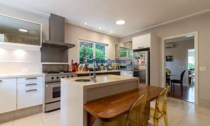 Casa em condomínio fechado com 4 quartos à venda na Rua Job Lane, Jardim Petrópolis, São Paulo por R$ 7.900.000