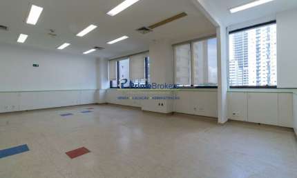 Sala comercial à venda na Rua Ministro Gabriel de Rezende Passos, Moema, São Paulo por R$ 2.500.000