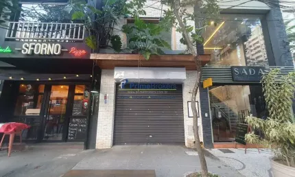 Ponto comercial para alugar na rua doutor renato paes de barros, itaim bibi, são paulo por r$ 15.000